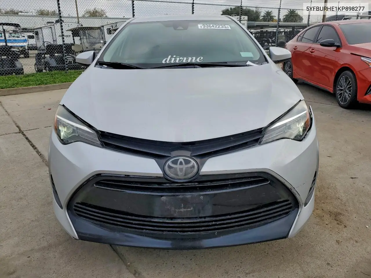5YFBURHE1KP898277 2019 Toyota Corolla L
