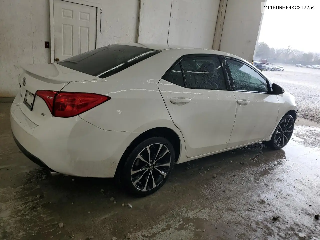2T1BURHE4KC217254 2019 Toyota Corolla L