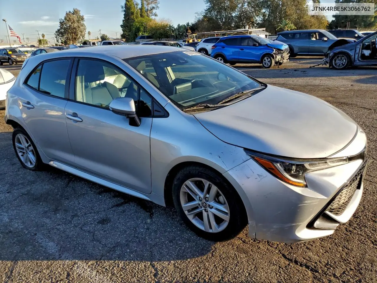 JTNK4RBE5K3066762 2019 Toyota Corolla Se