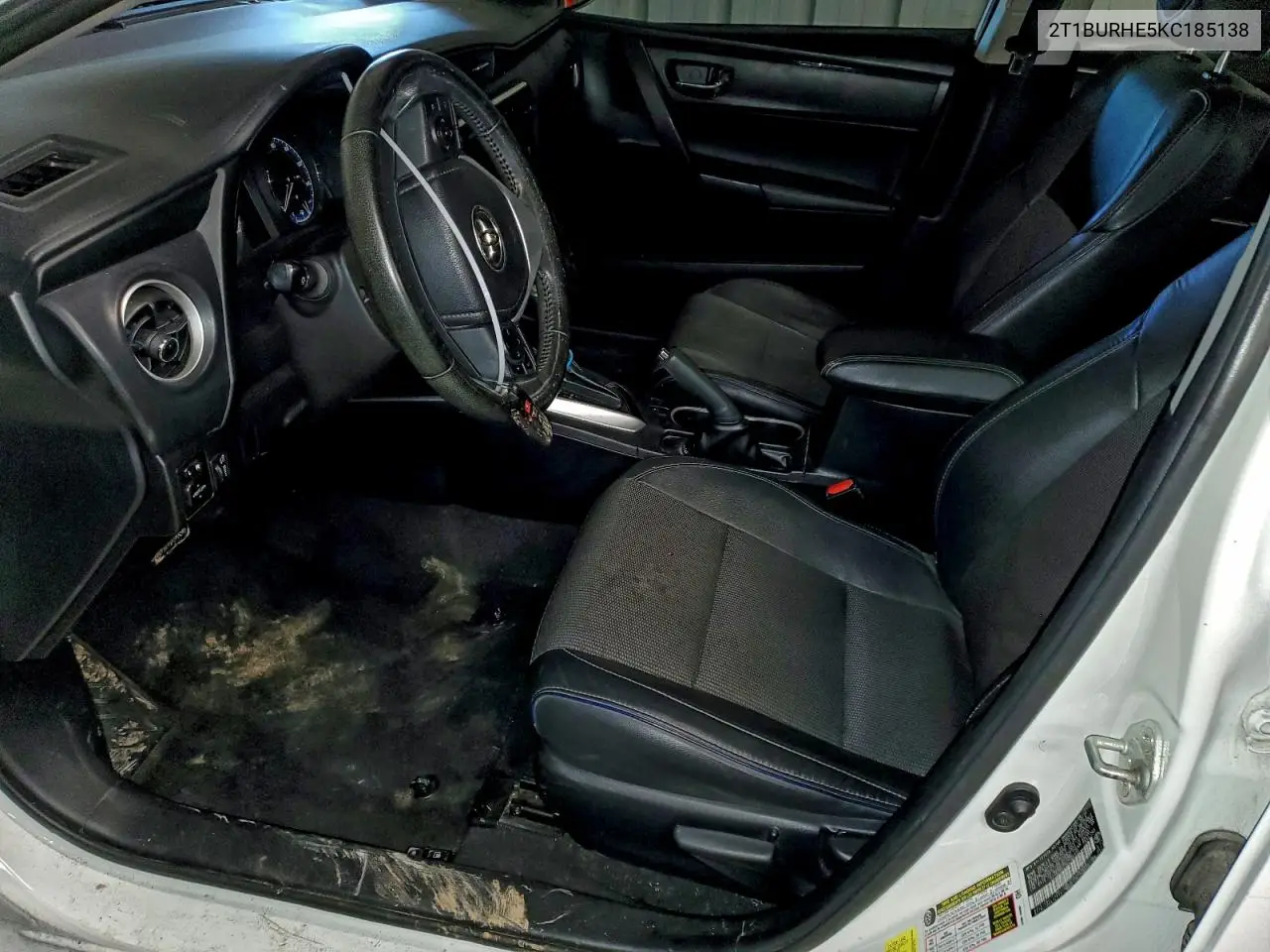 2T1BURHE5KC185138 2019 Toyota Corolla L
