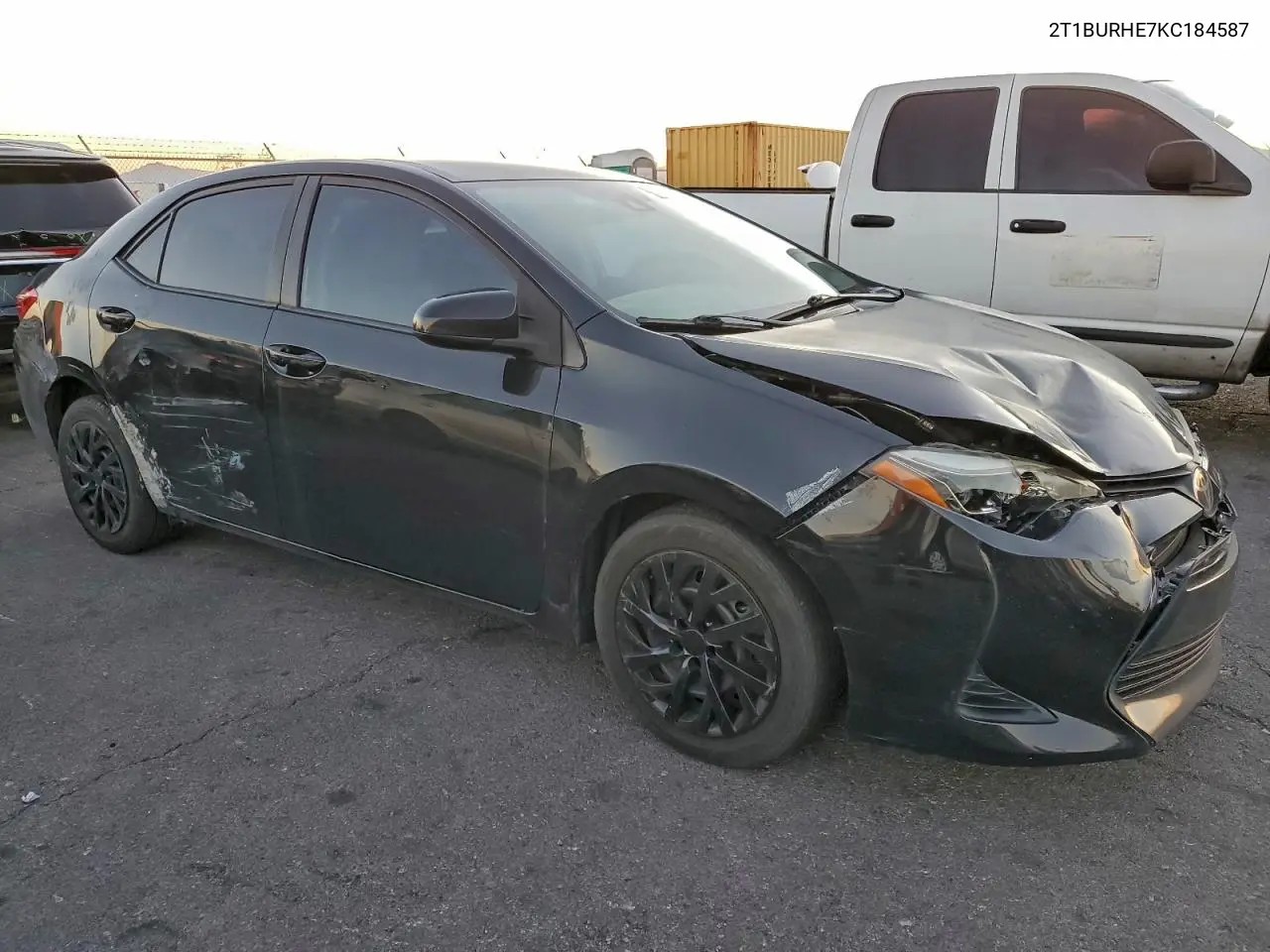 2T1BURHE7KC184587 2019 Toyota Corolla L
