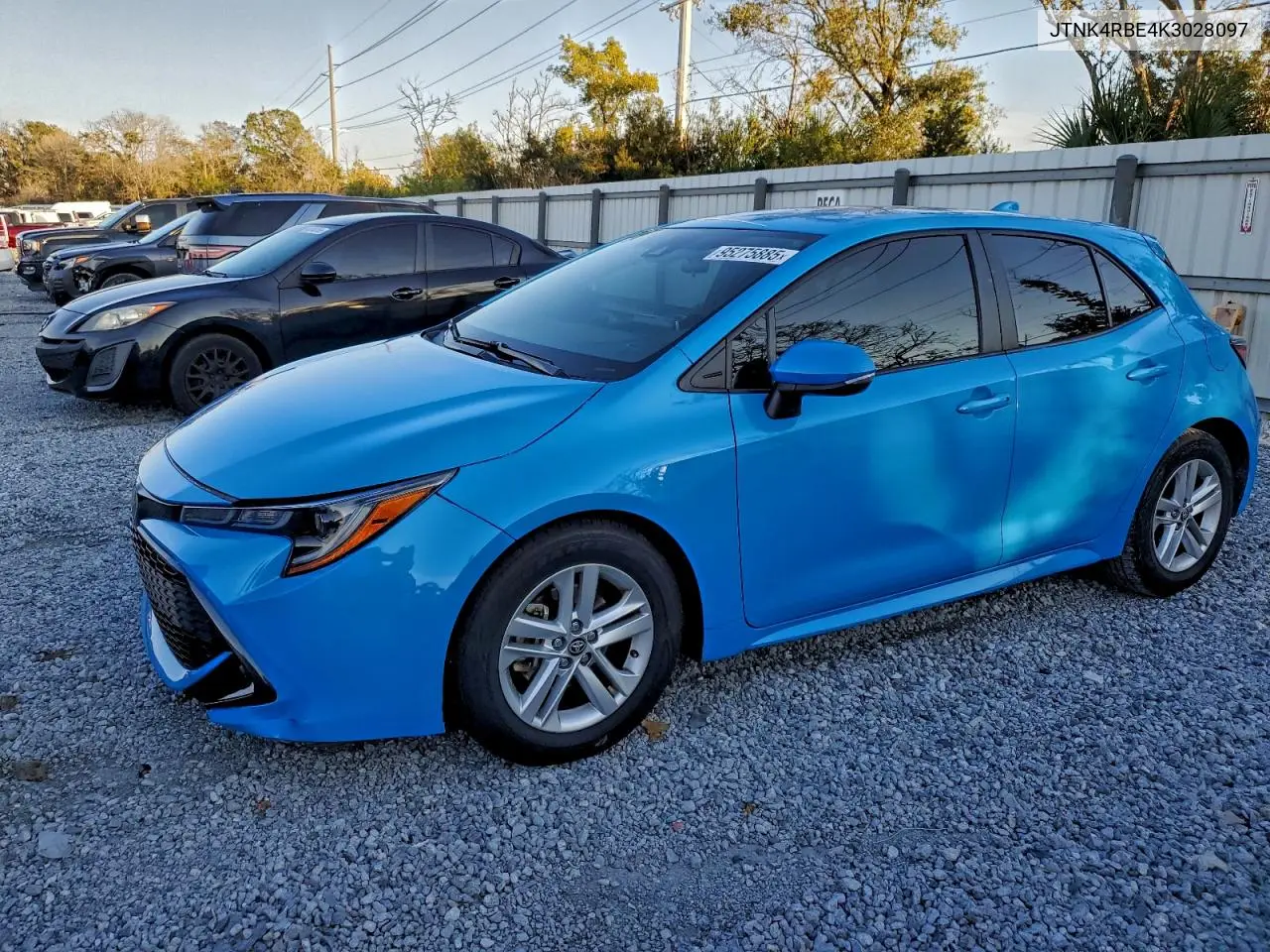 JTNK4RBE4K3028097 2019 Toyota Corolla Se