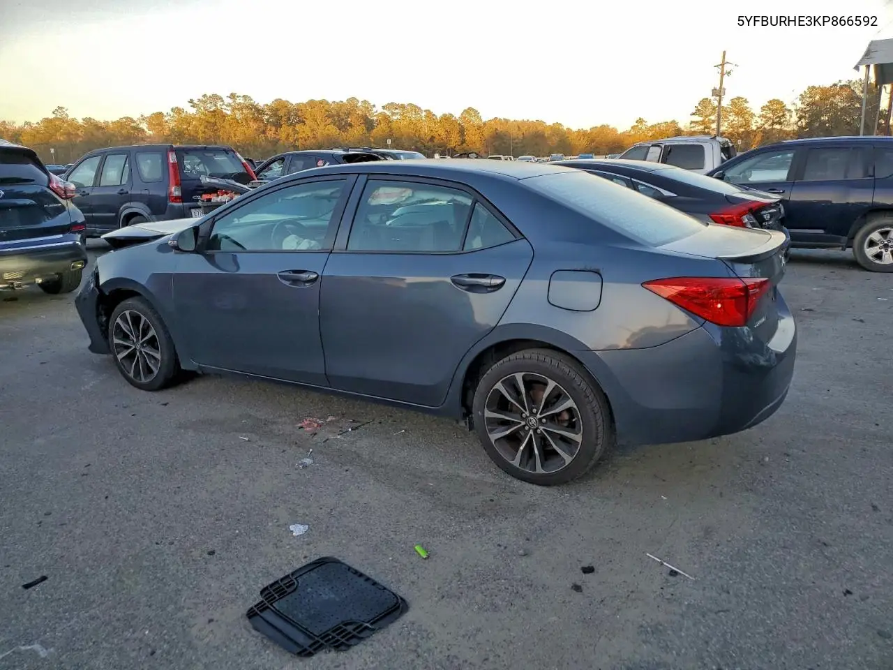 5YFBURHE3KP866592 2019 Toyota Corolla L