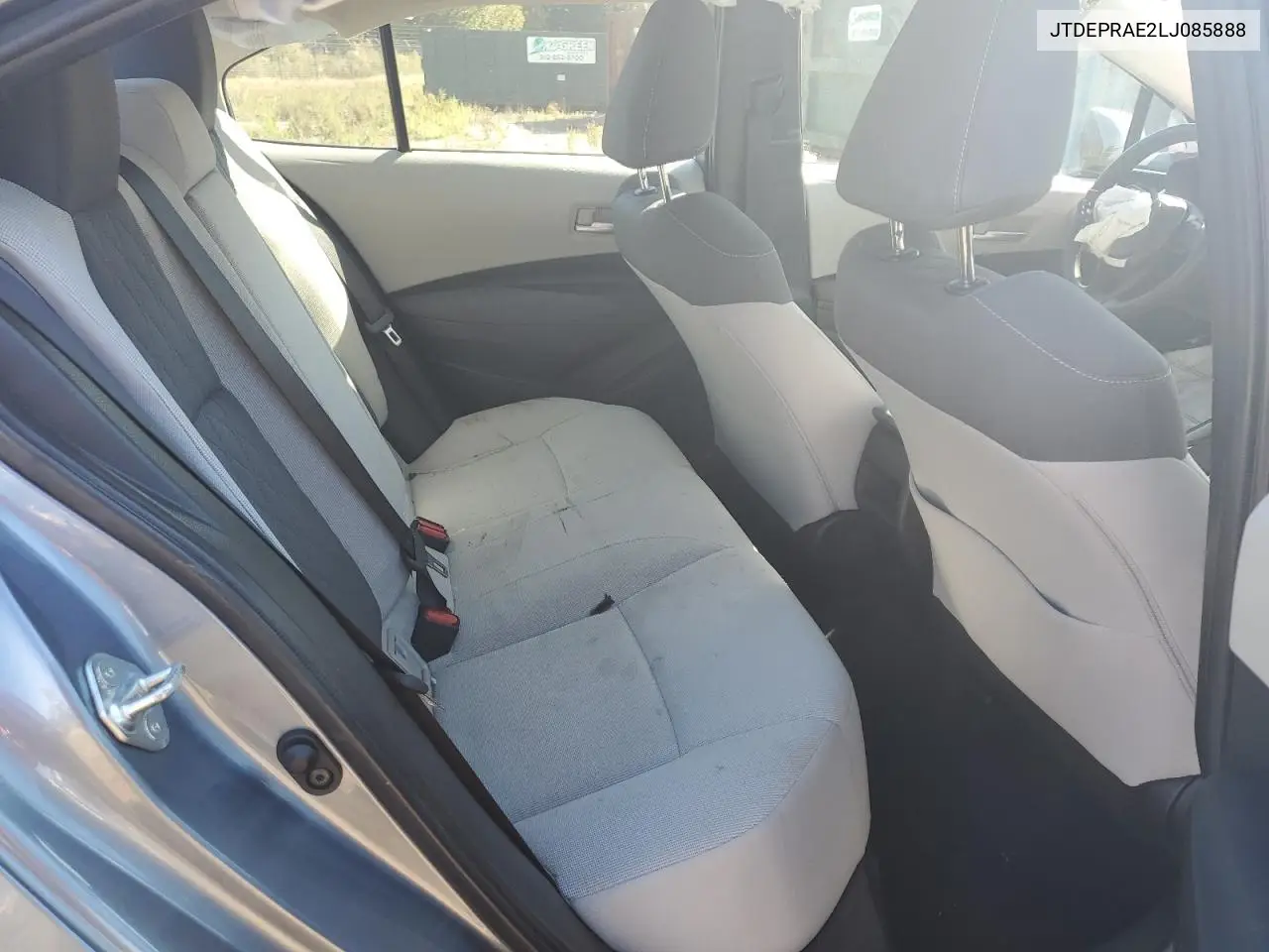 JTDEPRAE2LJ085888 2020 Toyota Corolla Le
