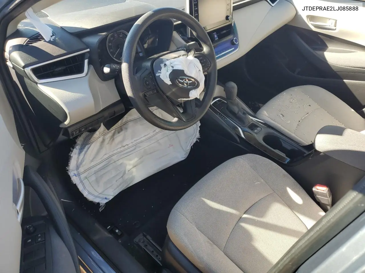 JTDEPRAE2LJ085888 2020 Toyota Corolla Le
