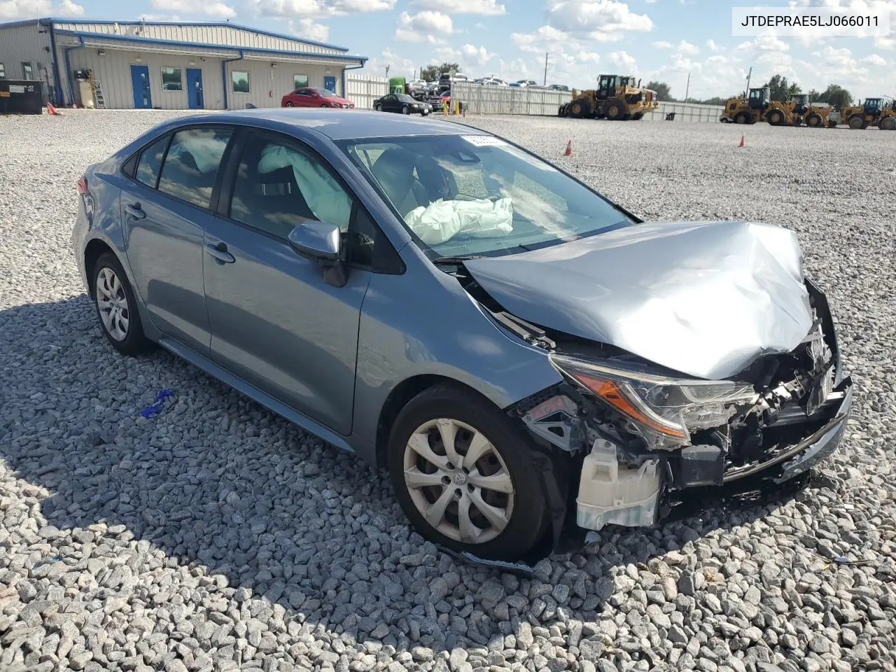JTDEPRAE5LJ066011 2020 Toyota Corolla Le