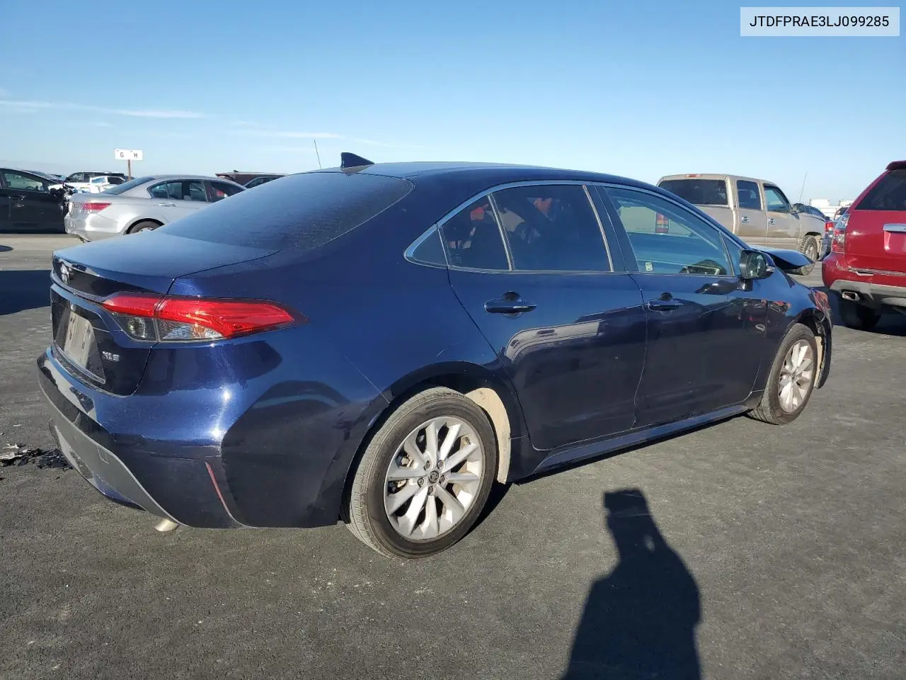 JTDFPRAE3LJ099285 2020 Toyota Corolla Xle