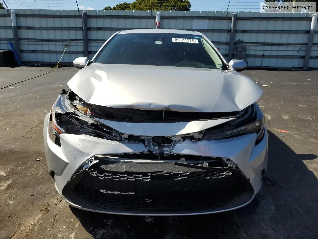 5YFEPRAE6LP027942 2020 Toyota Corolla Le