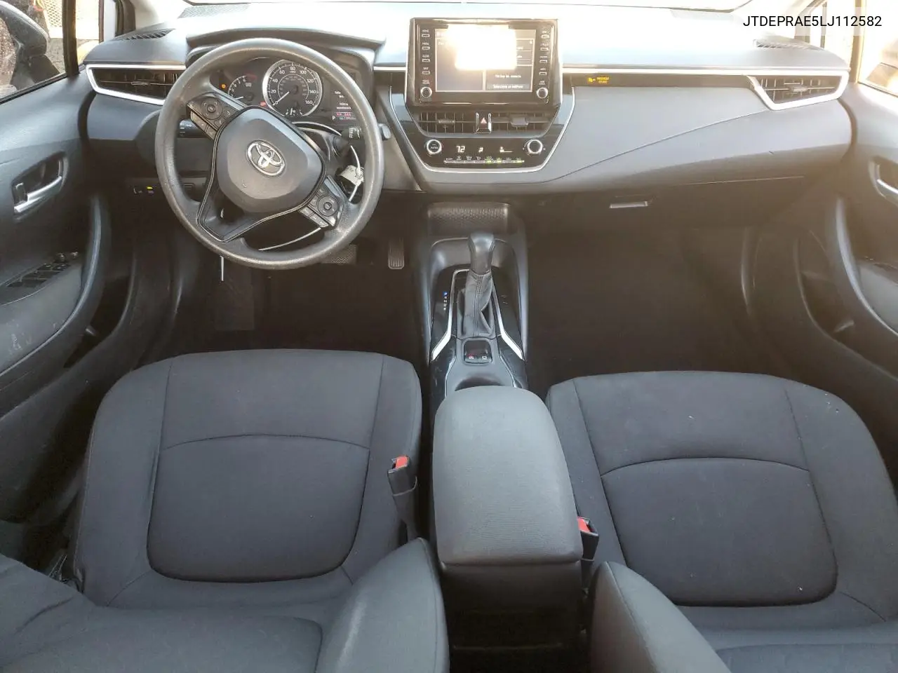 JTDEPRAE5LJ112582 2020 Toyota Corolla Le