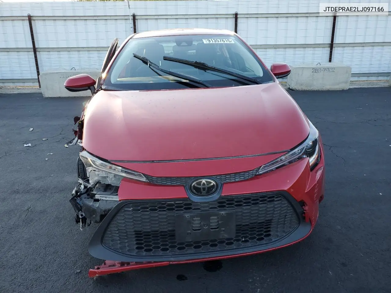 JTDEPRAE2LJ097166 2020 Toyota Corolla Le
