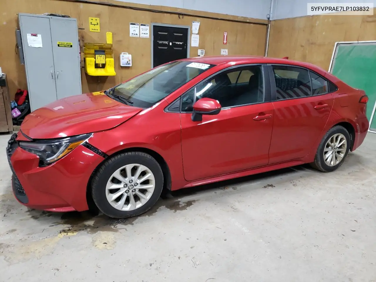 5YFVPRAE7LP103832 2020 Toyota Corolla Le