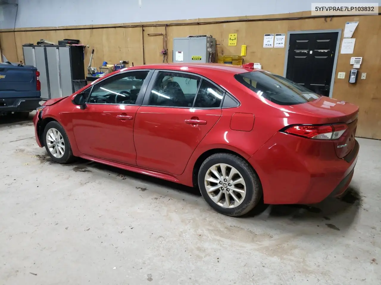 5YFVPRAE7LP103832 2020 Toyota Corolla Le