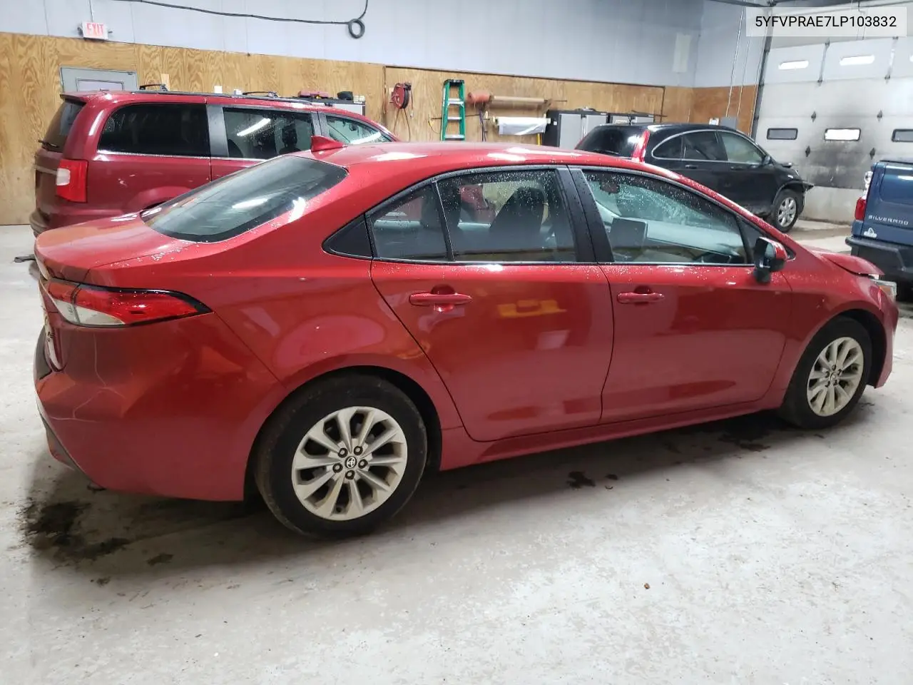 5YFVPRAE7LP103832 2020 Toyota Corolla Le