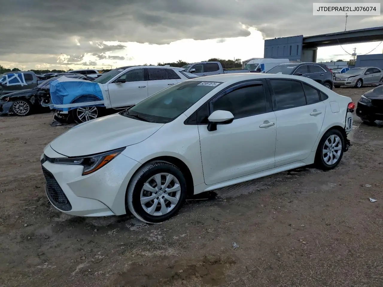 JTDEPRAE2LJ076074 2020 Toyota Corolla Le