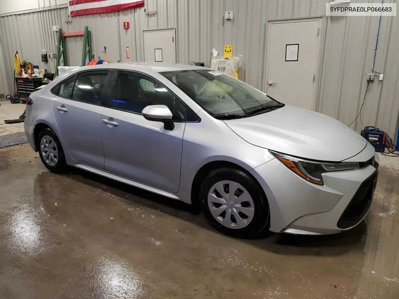 5YFDPRAE0LP066683 2020 Toyota Corolla L