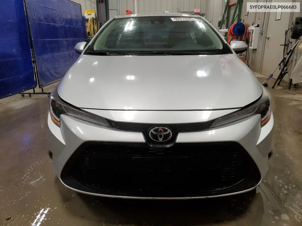 5YFDPRAE0LP066683 2020 Toyota Corolla L