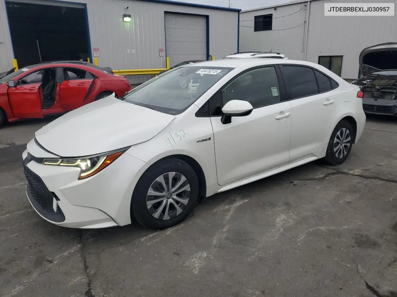 JTDEBRBEXLJ030957 2020 Toyota Corolla Le