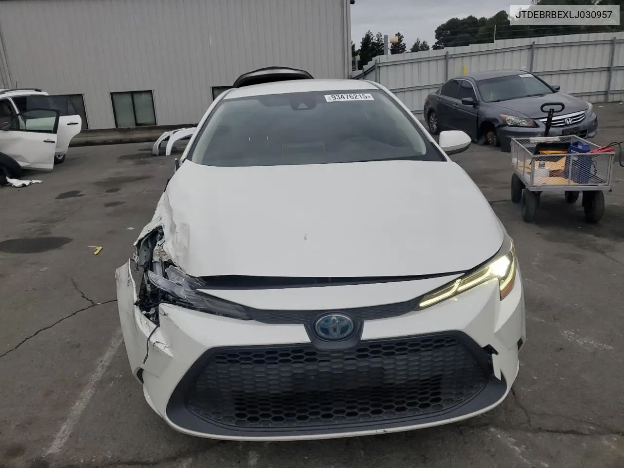 JTDEBRBEXLJ030957 2020 Toyota Corolla Le
