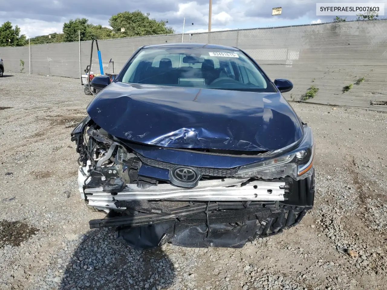 5YFEPRAE5LP007603 2020 Toyota Corolla Le