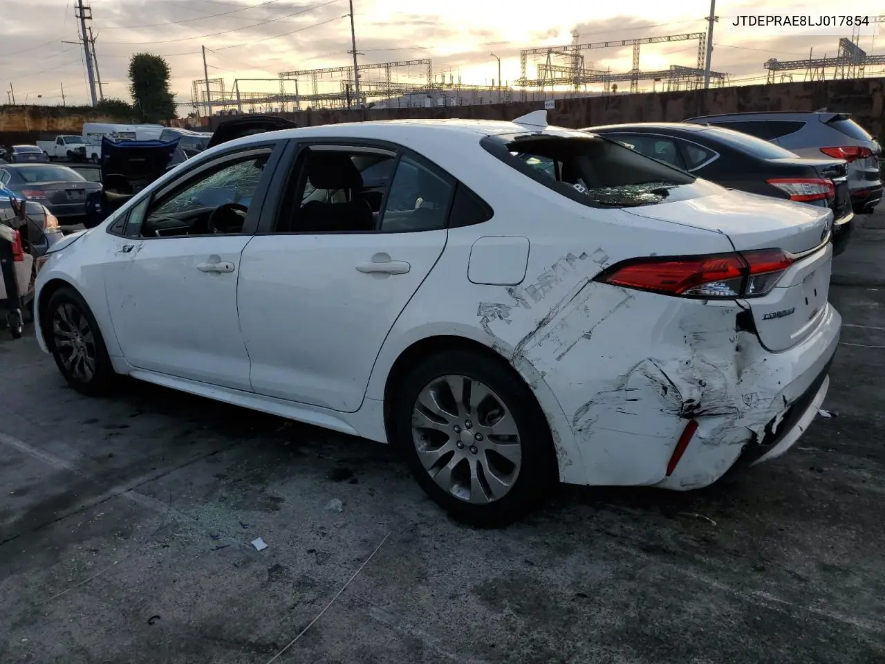 JTDEPRAE8LJ017854 2020 Toyota Corolla Le