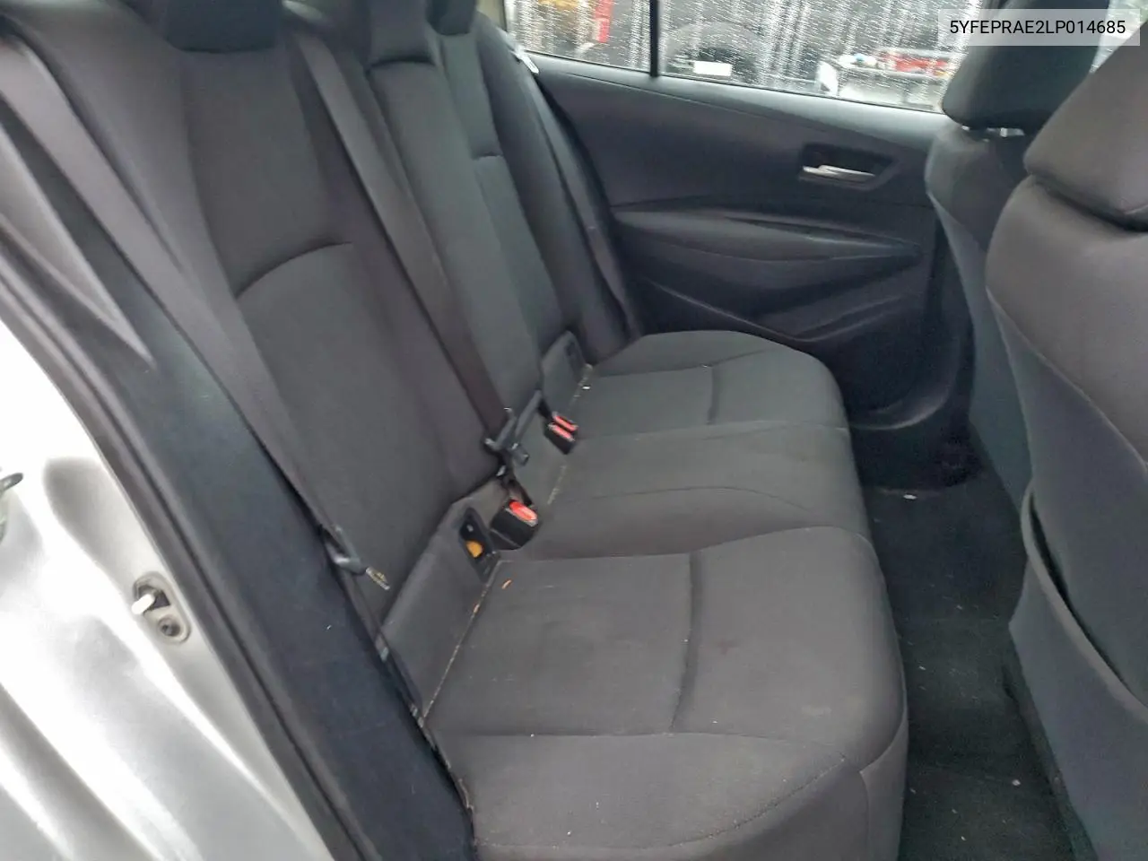 5YFEPRAE2LP014685 2020 Toyota Corolla Le