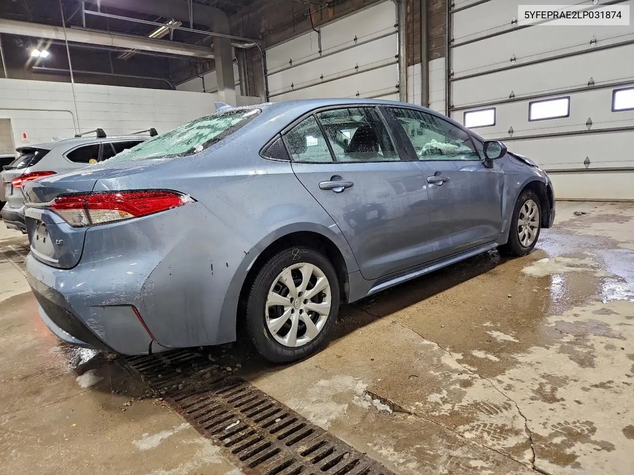 5YFEPRAE2LP031874 2020 Toyota Corolla Le
