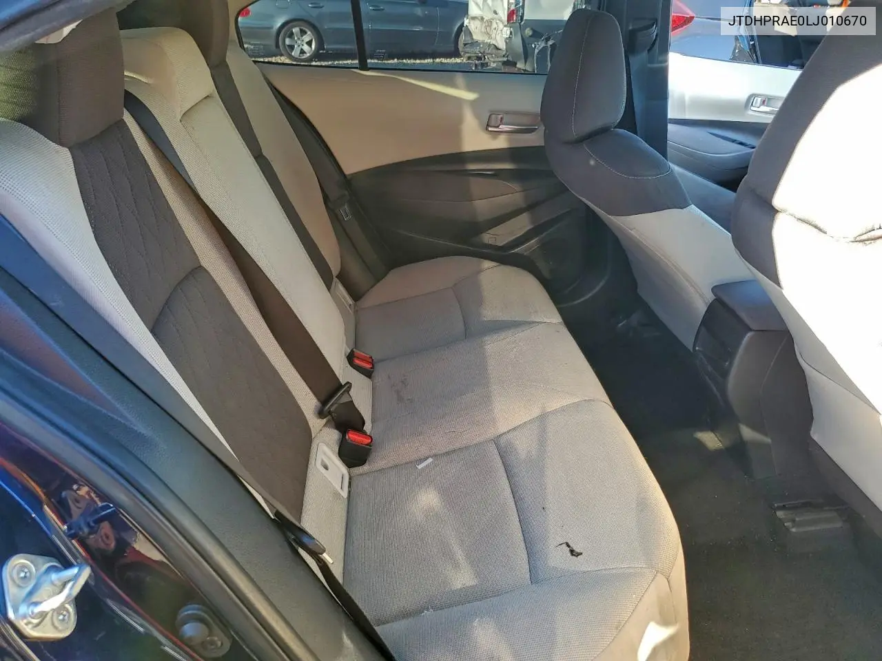 JTDHPRAE0LJ010670 2020 Toyota Corolla Le
