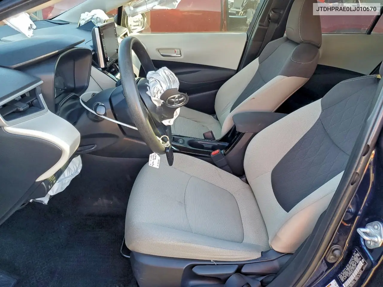 JTDHPRAE0LJ010670 2020 Toyota Corolla Le