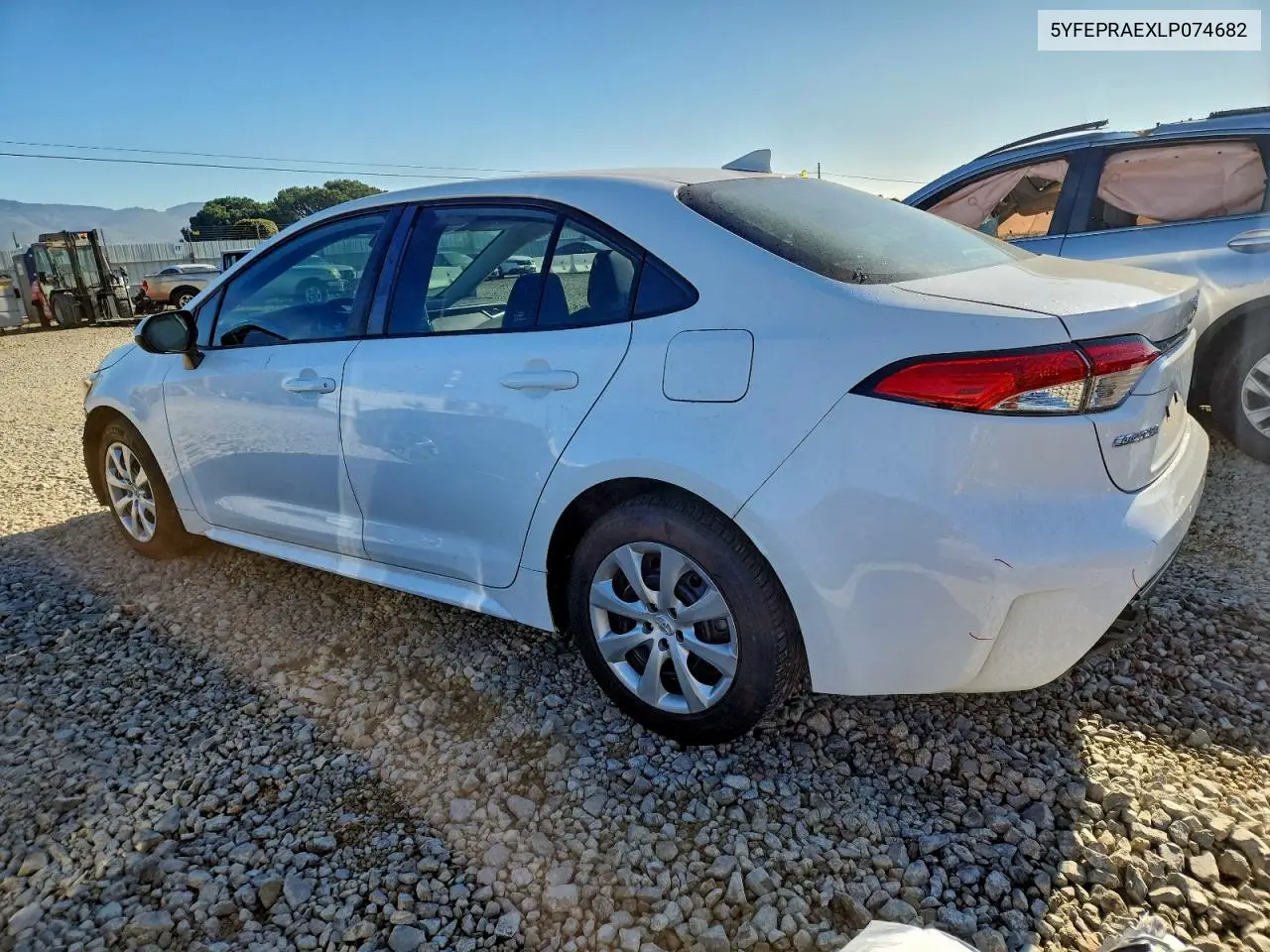 5YFEPRAEXLP074682 2020 Toyota Corolla Le