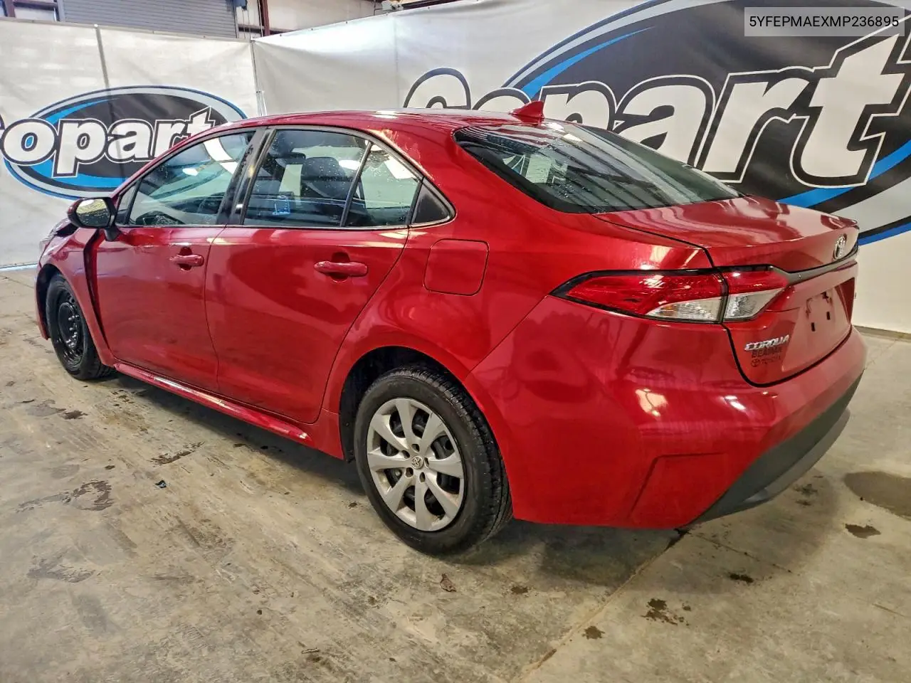 5YFEPMAEXMP236895 2021 Toyota Corolla Le