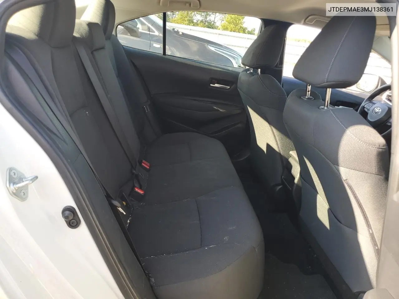 JTDEPMAE3MJ138361 2021 Toyota Corolla Le