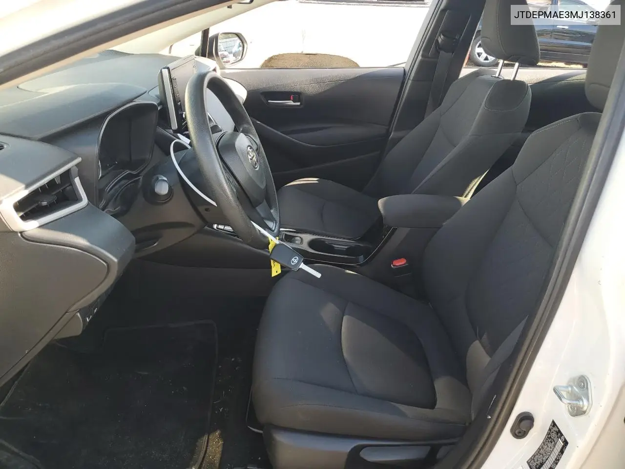 JTDEPMAE3MJ138361 2021 Toyota Corolla Le