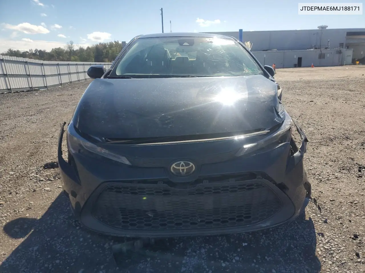 JTDEPMAE6MJ188171 2021 Toyota Corolla Le