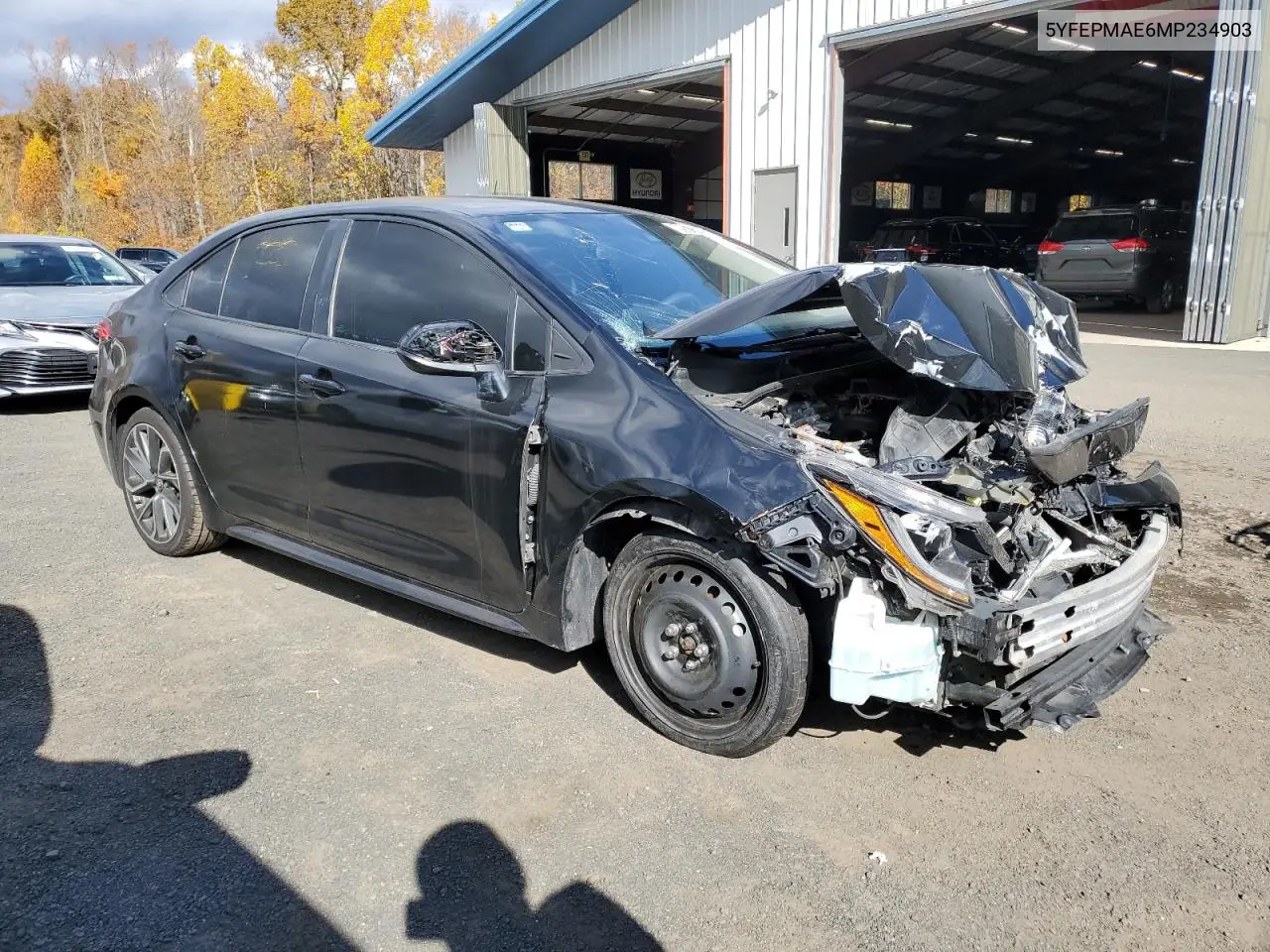 5YFEPMAE6MP234903 2021 Toyota Corolla Le