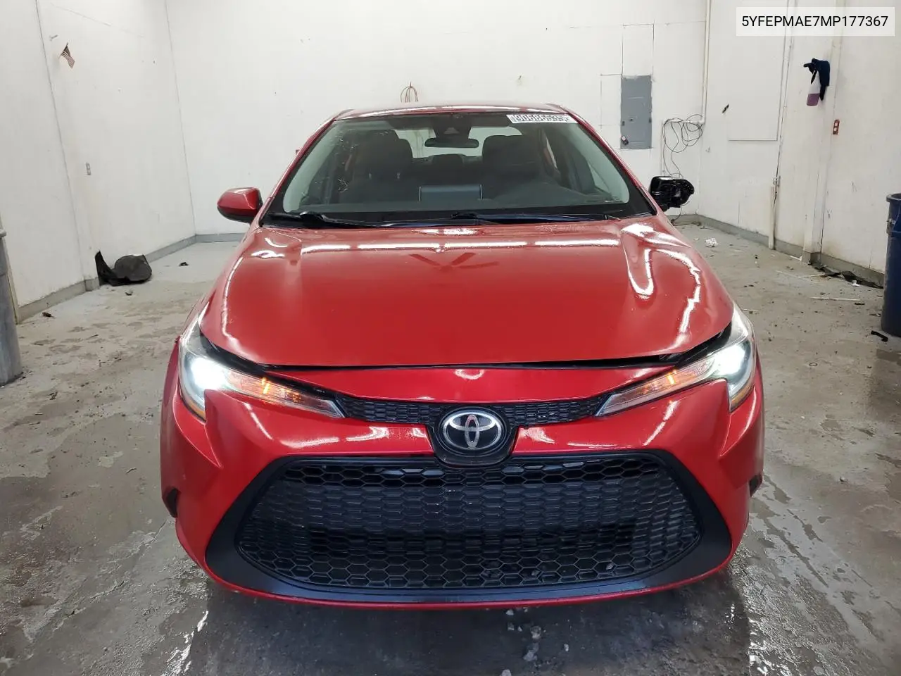 5YFEPMAE7MP177367 2021 Toyota Corolla Le