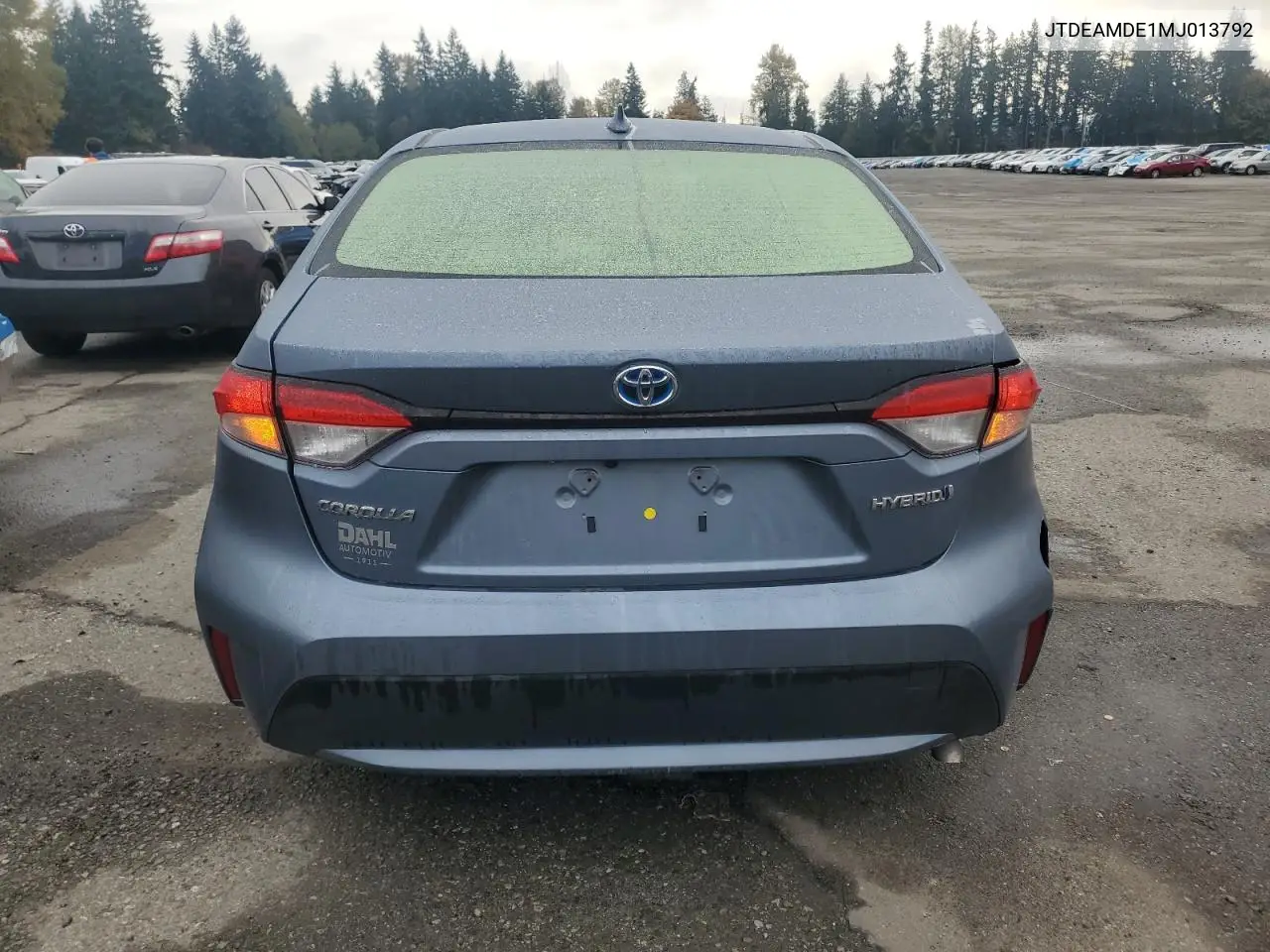 JTDEAMDE1MJ013792 2021 Toyota Corolla Le