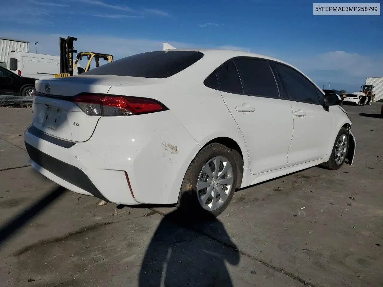 5YFEPMAE3MP258799 2021 Toyota Corolla Le