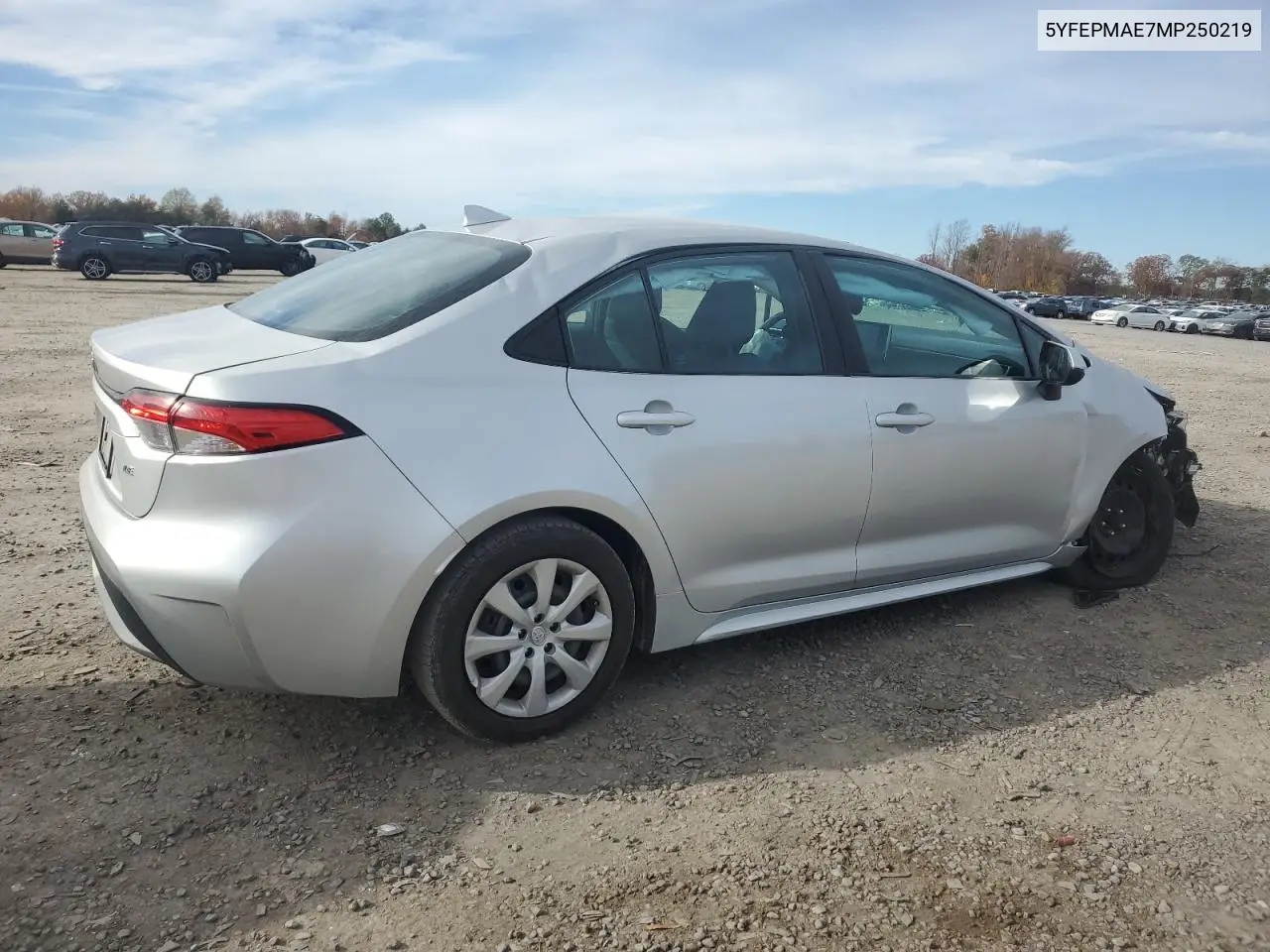 5YFEPMAE7MP250219 2021 Toyota Corolla Le