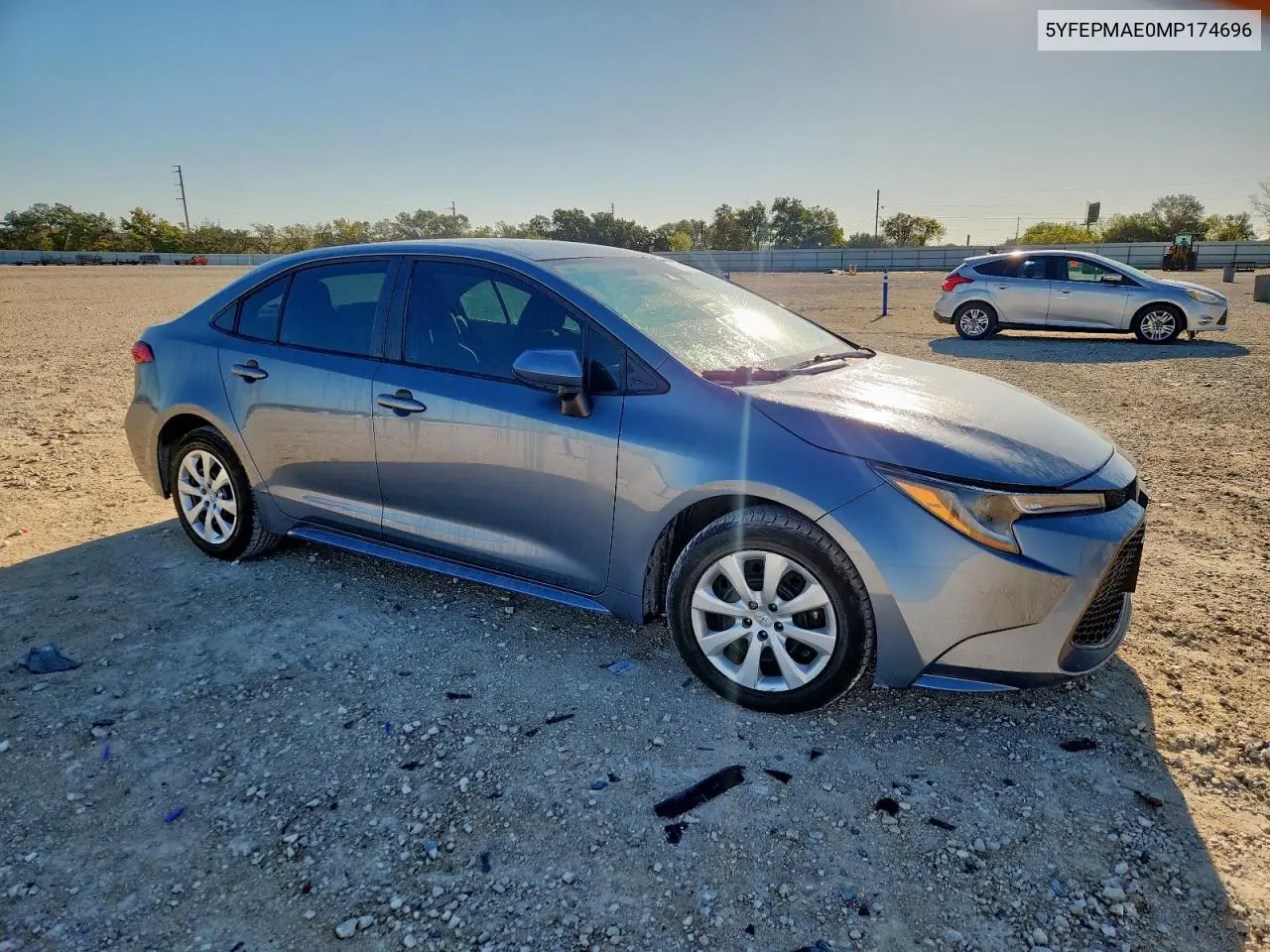 5YFEPMAE0MP174696 2021 Toyota Corolla Le