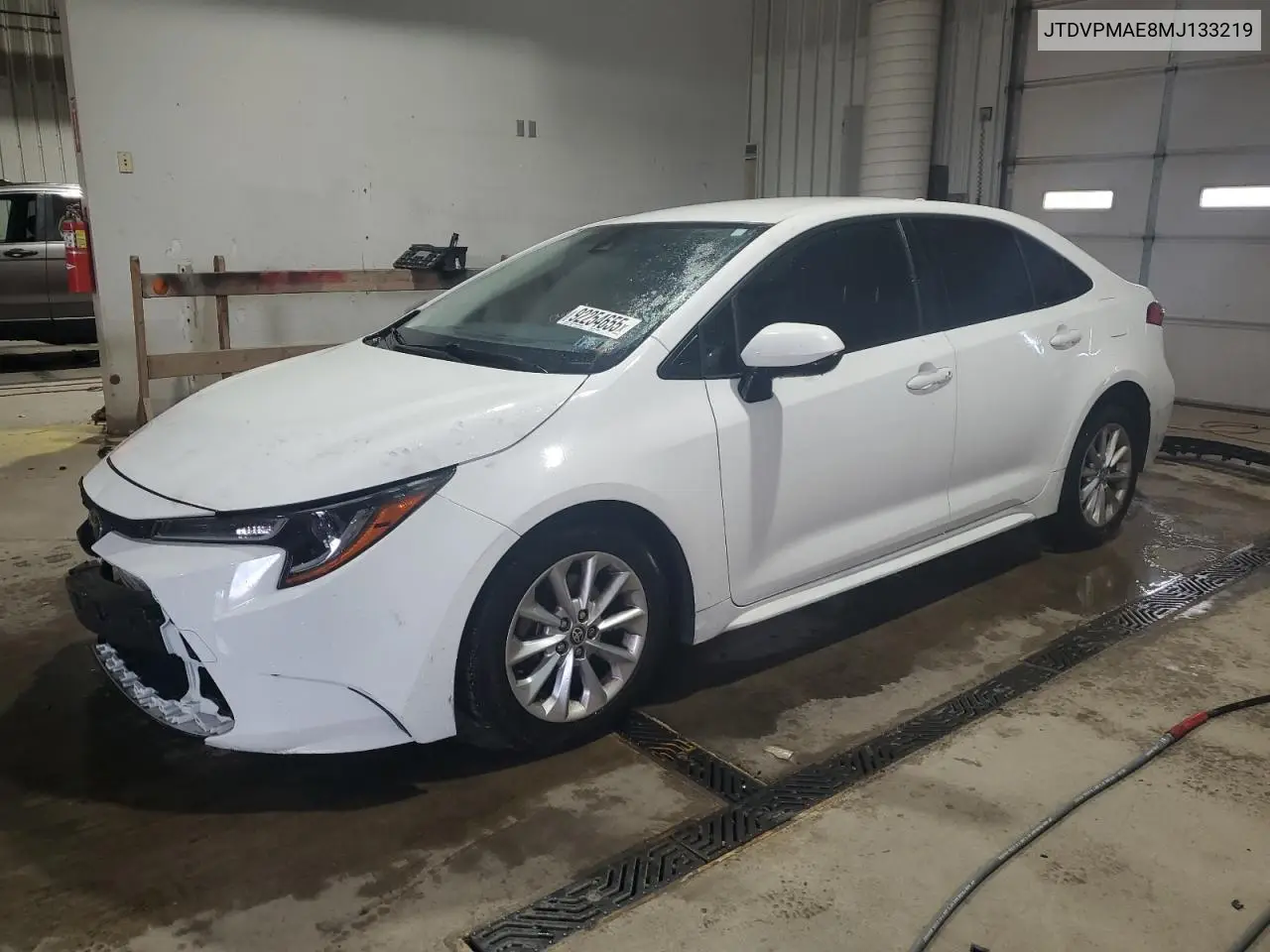 JTDVPMAE8MJ133219 2021 Toyota Corolla Le