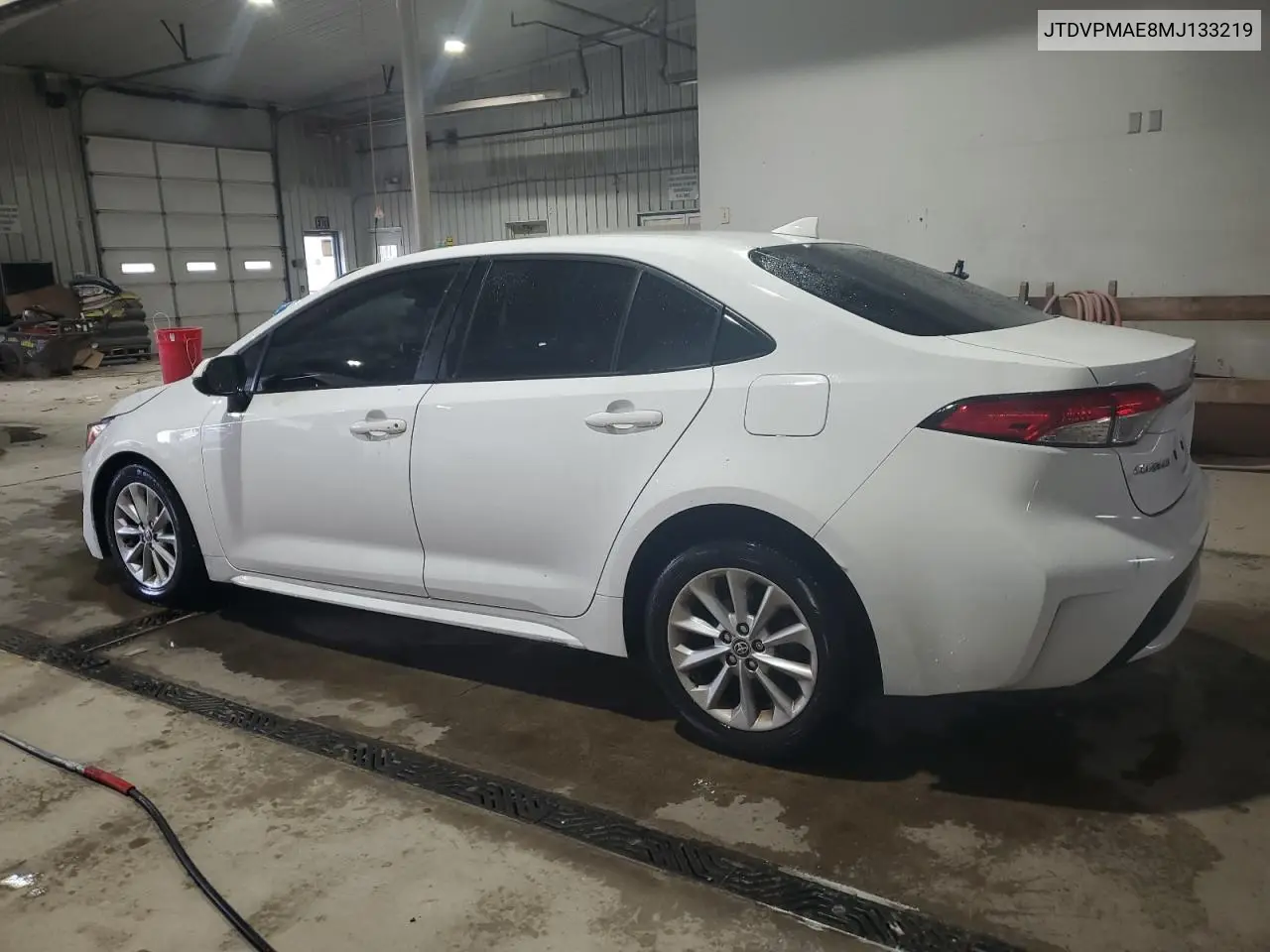 JTDVPMAE8MJ133219 2021 Toyota Corolla Le
