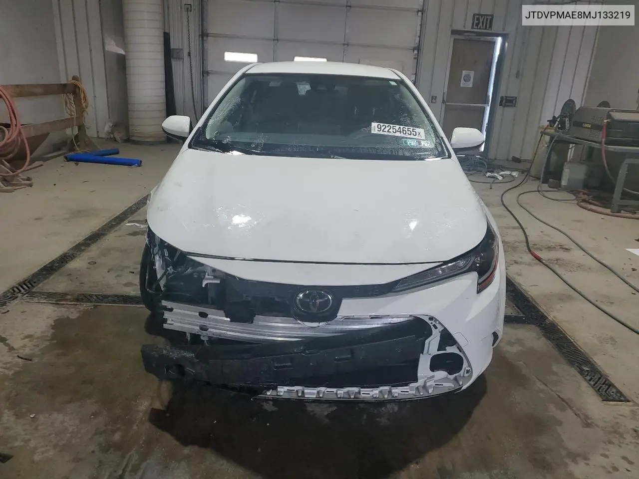JTDVPMAE8MJ133219 2021 Toyota Corolla Le
