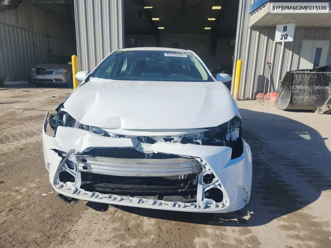 5YFEPMAE2MP215135 2021 Toyota Corolla Le
