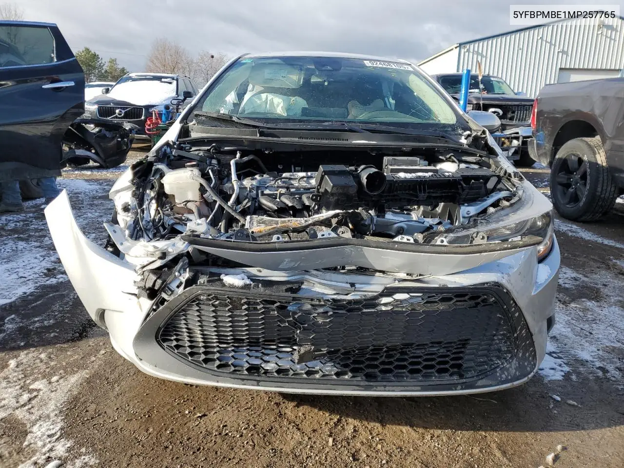 5YFBPMBE1MP257765 2021 Toyota Corolla Le