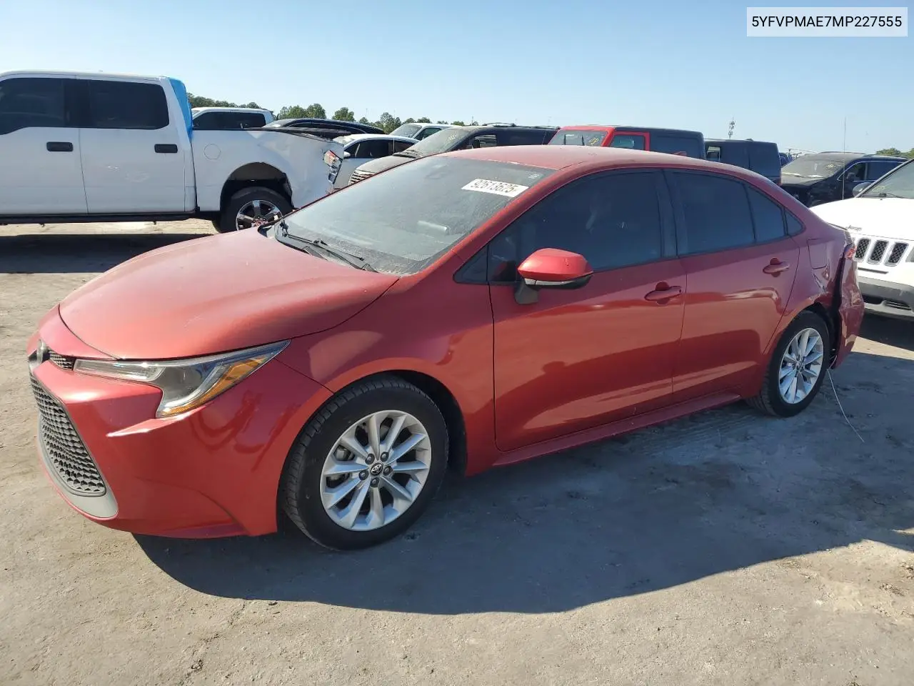 5YFVPMAE7MP227555 2021 Toyota Corolla Le