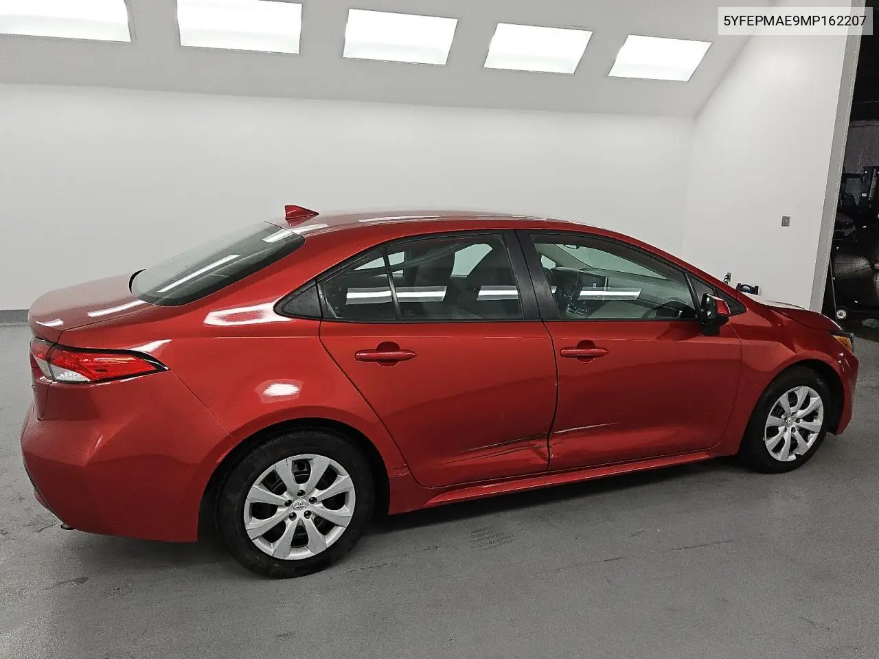 5YFEPMAE9MP162207 2021 Toyota Corolla Le