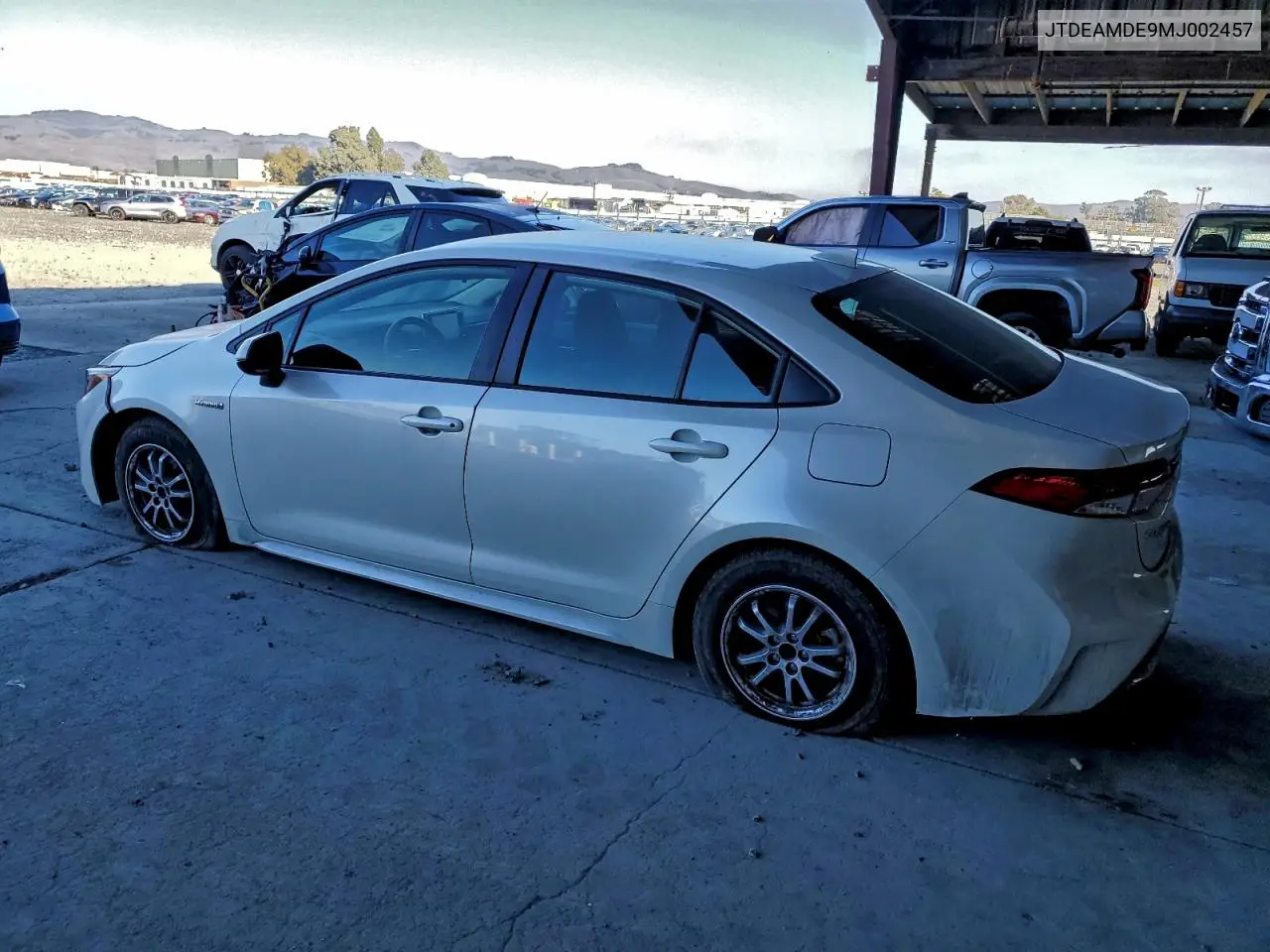 JTDEAMDE9MJ002457 2021 Toyota Corolla Le
