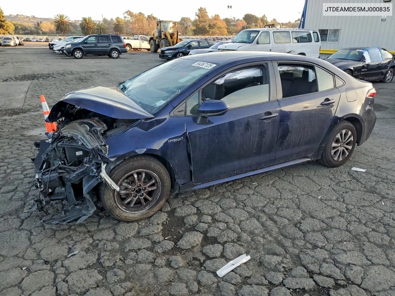 JTDEAMDE5MJ000835 2021 Toyota Corolla Le