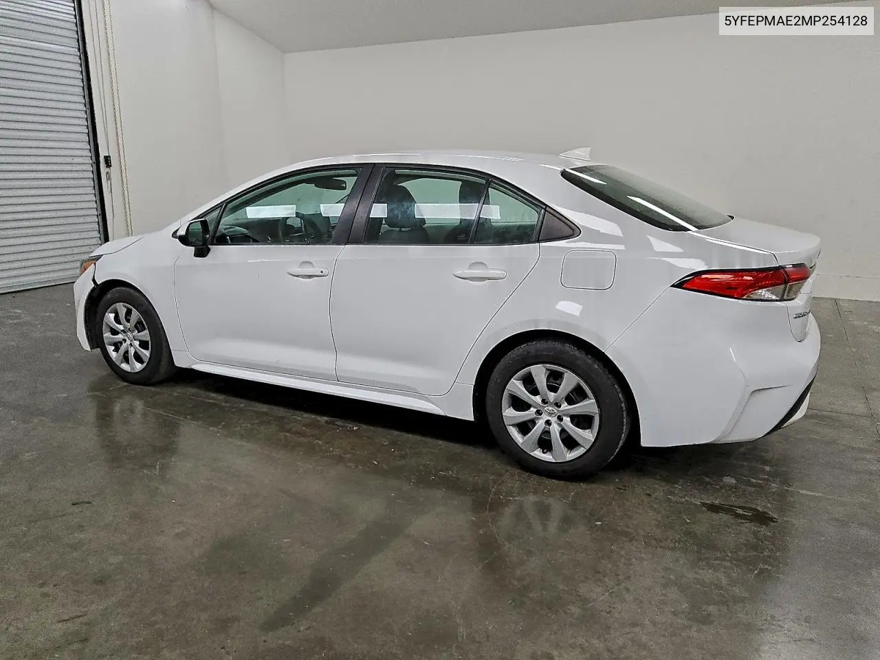 5YFEPMAE2MP254128 2021 Toyota Corolla Le