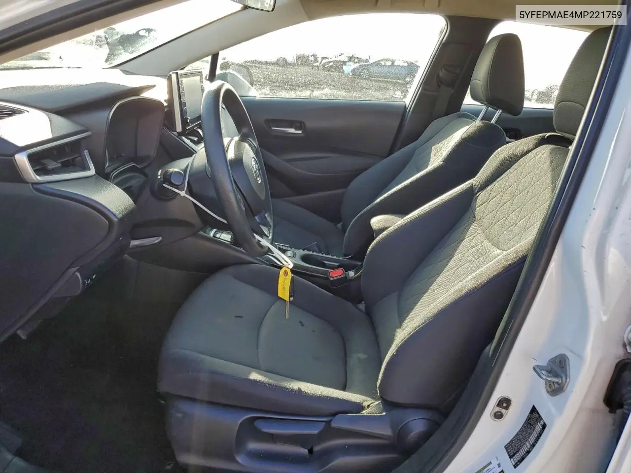 5YFEPMAE4MP221759 2021 Toyota Corolla Le